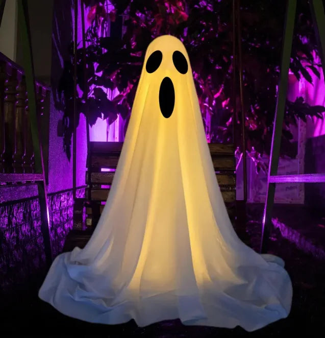 Spooky Specter Halloween Décor – Ghost-Themed Home Decoration