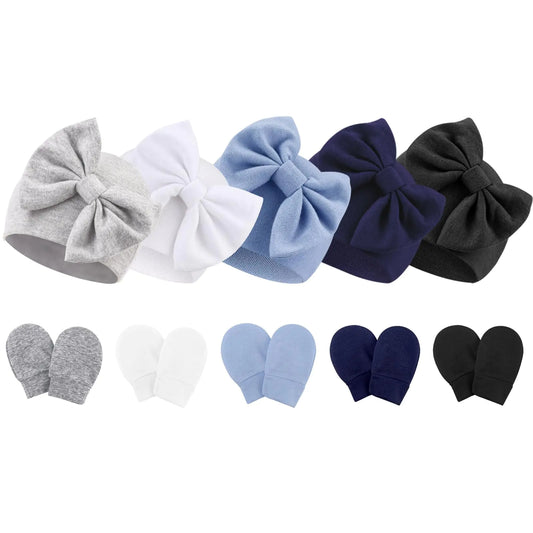 AQOKKA Newborn Essentials Hat & Mitten Set